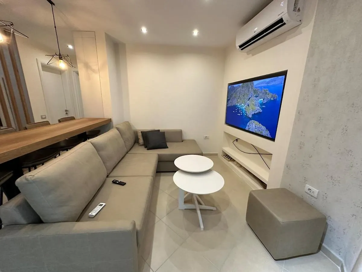 Smart, Stylish & Seaview Apartment Vlore